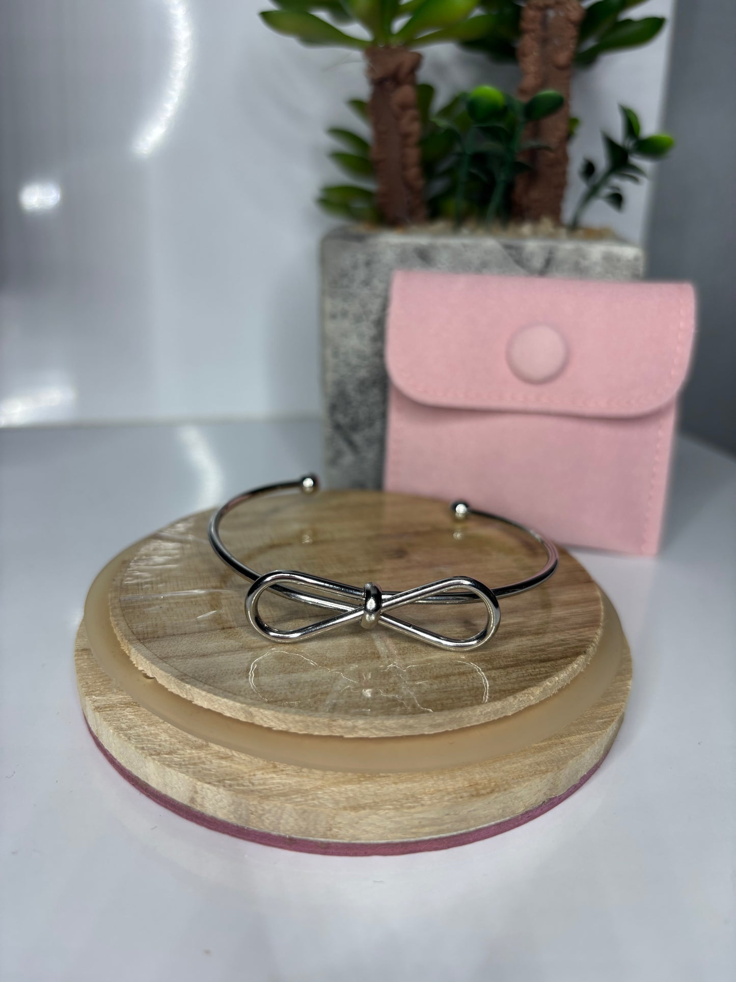 El lazo bangle