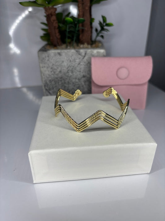Milly Gold Bangle