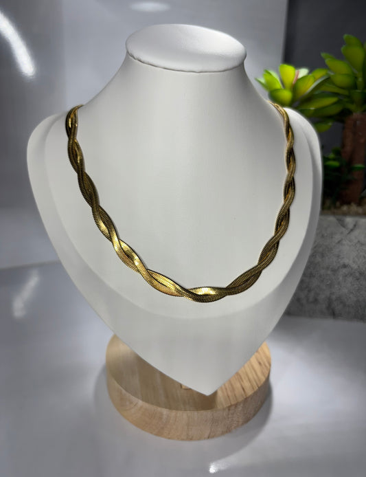 Giulia Necklace
